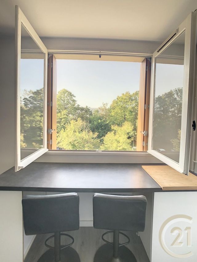 Appartement F1 &agrave; louer - 1 pi&egrave;ce - 26,92 m2 - Compiegne - 60 - PICARDIE