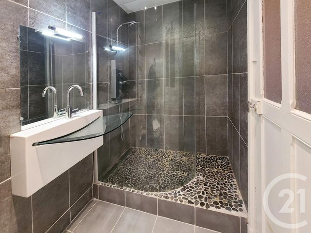 Appartement F2 &agrave; louer - 2 pi&egrave;ces - 42,91 m2 - Compiegne - 60 - PICARDIE