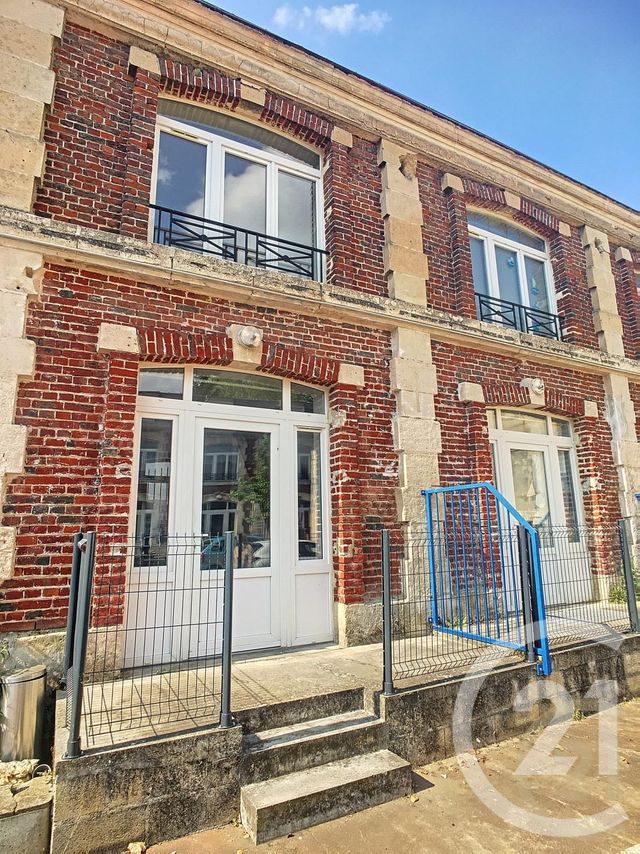 Appartement F3 &agrave; louer - 3 pi&egrave;ces - 41,24 m2 - Bethisy St Pierre - 60 - PICARDIE