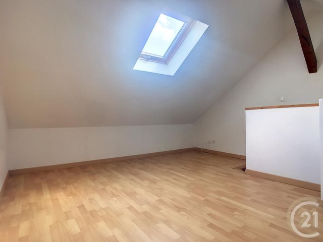 Appartement F3 &agrave; louer - 3 pi&egrave;ces - 41,24 m2 - Bethisy St Pierre - 60 - PICARDIE