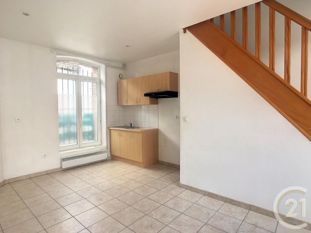 Appartement F3 &agrave; louer - 3 pi&egrave;ces - 41,24 m2 - Bethisy St Pierre - 60 - PICARDIE