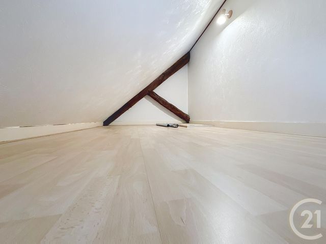 Appartement F1 &agrave; louer - 1 pi&egrave;ce - 20,87 m2 - Compiegne - 60 - PICARDIE