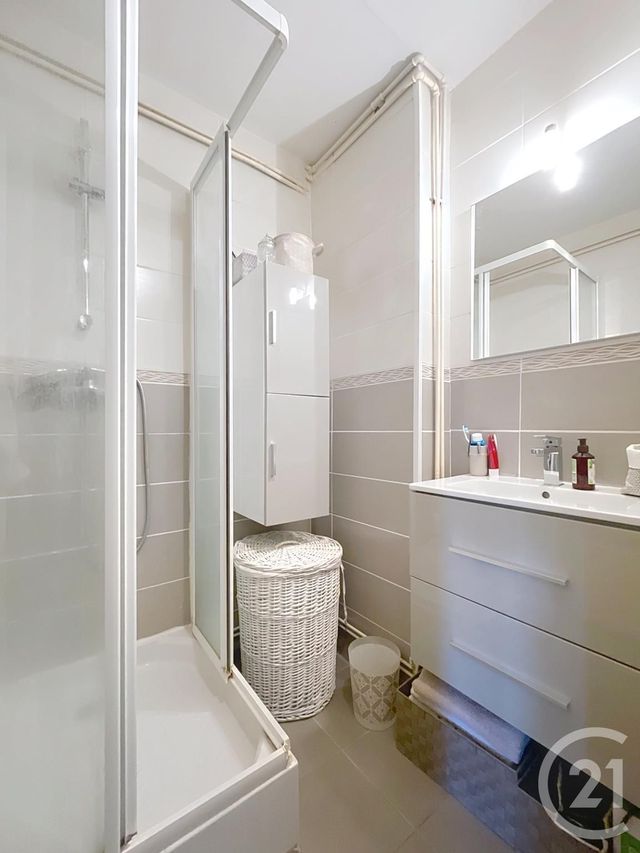 Appartement F2 &agrave; vendre - 2 pi&egrave;ces - 48 m2 - Compiegne - 60 - PICARDIE