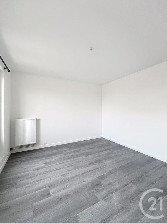 Appartement F1 &agrave; louer - 1 pi&egrave;ce - 26,85 m2 - Compiegne - 60 - PICARDIE