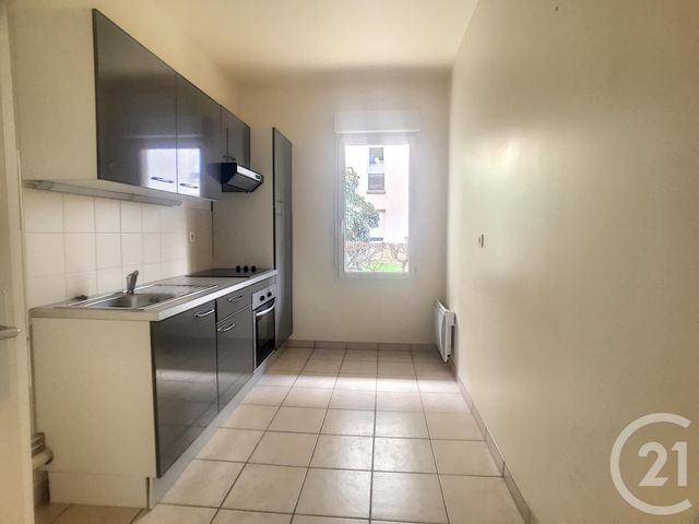 Appartement F3 &agrave; louer - 3 pi&egrave;ces - 66,89 m2 - Margny Les Compiegne - 60 - PICARDIE