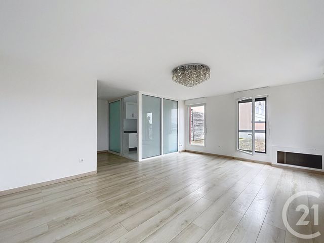 Appartement F3 &agrave; vendre - 3 pi&egrave;ces - 72,20 m2 - Compiegne - 60 - PICARDIE