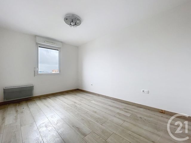 Appartement F3 &agrave; vendre - 3 pi&egrave;ces - 72,20 m2 - Compiegne - 60 - PICARDIE