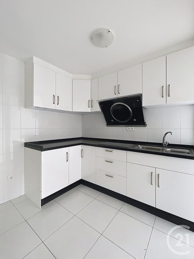 Appartement F3 &agrave; vendre - 3 pi&egrave;ces - 72,20 m2 - Compiegne - 60 - PICARDIE