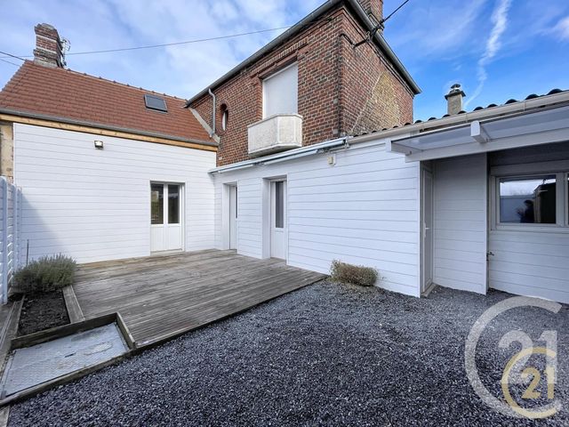 Maison &agrave; louer - 4 pi&egrave;ces - 95,11 m2 - Lacroix St Ouen - 60 - PICARDIE