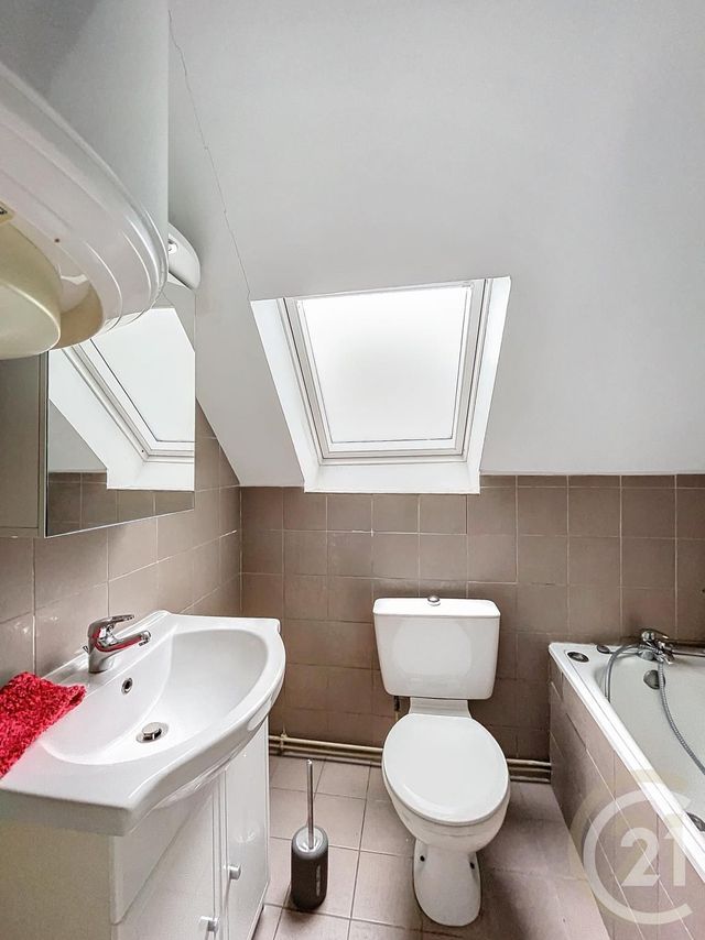 Appartement F1 &agrave; louer - 1 pi&egrave;ce - 18,08 m2 - Compiegne - 60 - PICARDIE