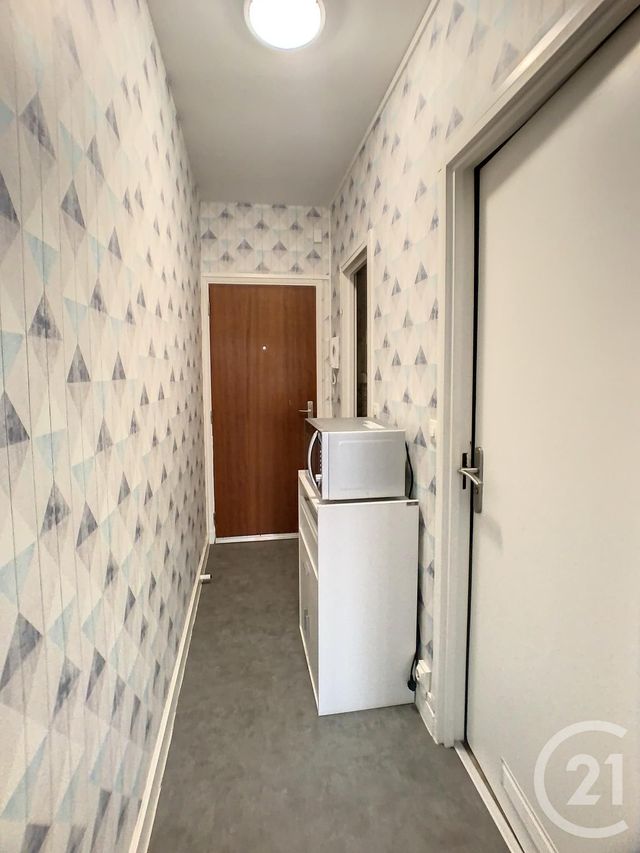 Appartement Studio &agrave; louer - 1 pi&egrave;ce - 19,30 m2 - Compiegne - 60 - PICARDIE