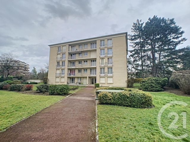 Appartement Studio à louer COMPIEGNE