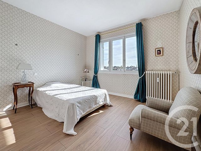 Appartement F4 &agrave; vendre - 4 pi&egrave;ces - 76,80 m2 - Compiegne - 60 - PICARDIE