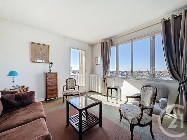 Appartement F4 &agrave; vendre - 4 pi&egrave;ces - 76,80 m2 - Compiegne - 60 - PICARDIE