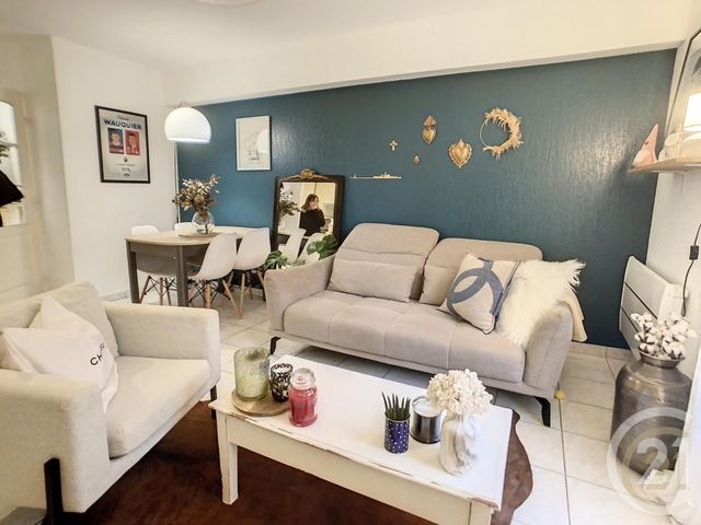 Appartement F2 &agrave; louer - 2 pi&egrave;ces - 43,70 m2 - Compiegne - 60 - PICARDIE