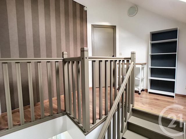 Maison &agrave; louer - 2 pi&egrave;ces - 40,97 m2 - Compiegne - 60 - PICARDIE