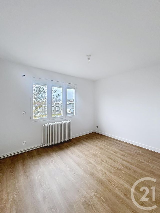 Maison &agrave; louer - 4 pi&egrave;ces - 78,94 m2 - Margny Les Compiegne - 60 - PICARDIE