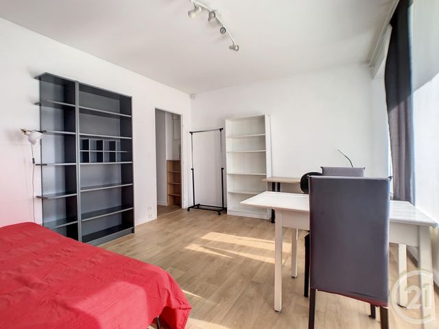 Appartement F1 &agrave; louer - 1 pi&egrave;ce - 27,50 m2 - Compiegne - 60 - PICARDIE