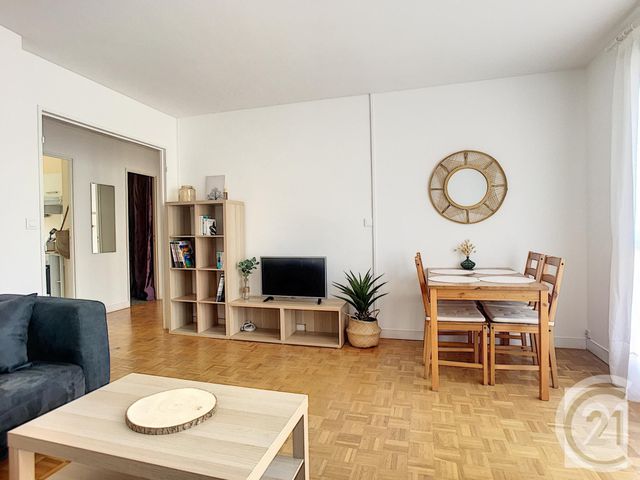 Appartement Chambre &agrave; louer - 4 pi&egrave;ces - 82,68 m2 - Compiegne - 60 - PICARDIE