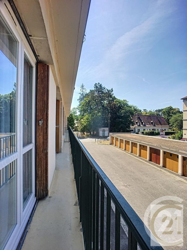 Appartement Chambre &agrave; louer - 4 pi&egrave;ces - 82,68 m2 - Compiegne - 60 - PICARDIE