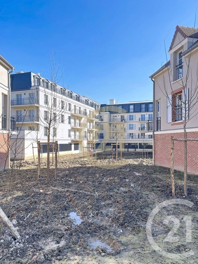 Appartement F4 &agrave; vendre - 4 pi&egrave;ces - 89,70 m2 - Compiegne - 60 - PICARDIE