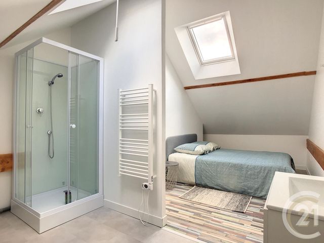 Appartement Duplex &agrave; louer - 2 pi&egrave;ces - 25,83 m2 - Compiegne - 60 - PICARDIE