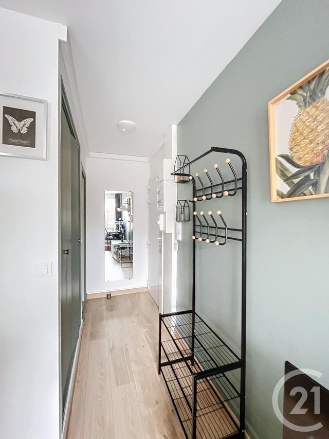 Appartement F1 &agrave; louer - 1 pi&egrave;ce - 26,16 m2 - Compiegne - 60 - PICARDIE