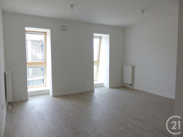 Appartement F2 &agrave; louer - 2 pi&egrave;ces - 42,36 m2 - Margny Les Compiegne - 60 - PICARDIE