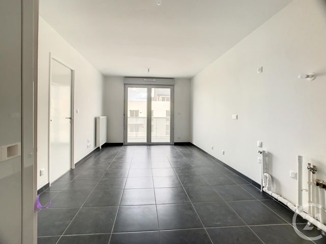 Appartement F2 &agrave; louer - 2 pi&egrave;ces - 36,90 m2 - Margny Les Compiegne - 60 - PICARDIE
