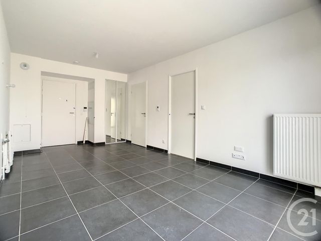 Appartement F2 &agrave; louer - 2 pi&egrave;ces - 36,90 m2 - Margny Les Compiegne - 60 - PICARDIE