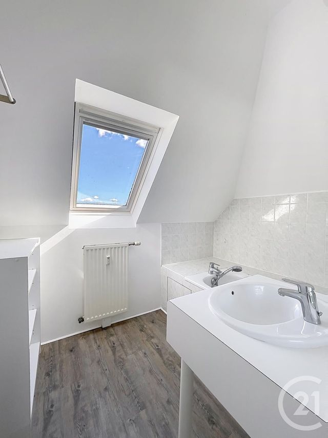 Appartement &agrave; vendre - 2 pi&egrave;ces - 39,25 m2 - Compiegne - 60 - PICARDIE