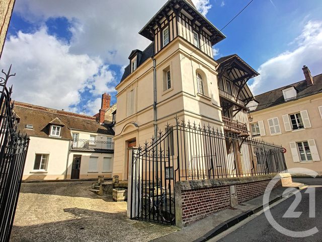 Appartement F1 à louer COMPIEGNE