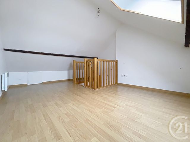 Maison &agrave; louer - 3 pi&egrave;ces - 58,20 m2 - Compiegne - 60 - PICARDIE