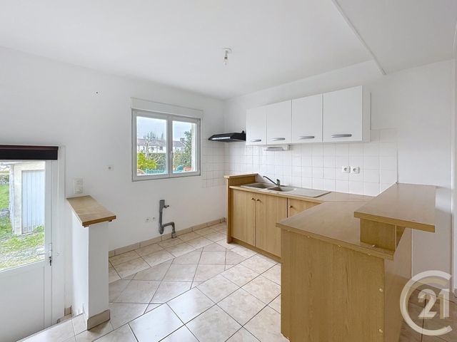 Maison &agrave; louer - 3 pi&egrave;ces - 58,20 m2 - Compiegne - 60 - PICARDIE