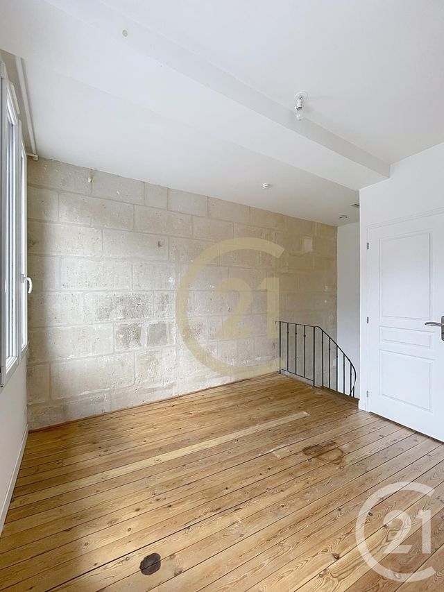 Appartement F2 &agrave; louer - 2 pi&egrave;ces - 32,28 m2 - Bethisy St Pierre - 60 - PICARDIE