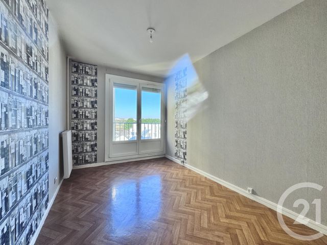 Appartement F5 &agrave; vendre - 5 pi&egrave;ces - 91,30 m2 - Compiegne - 60 - PICARDIE