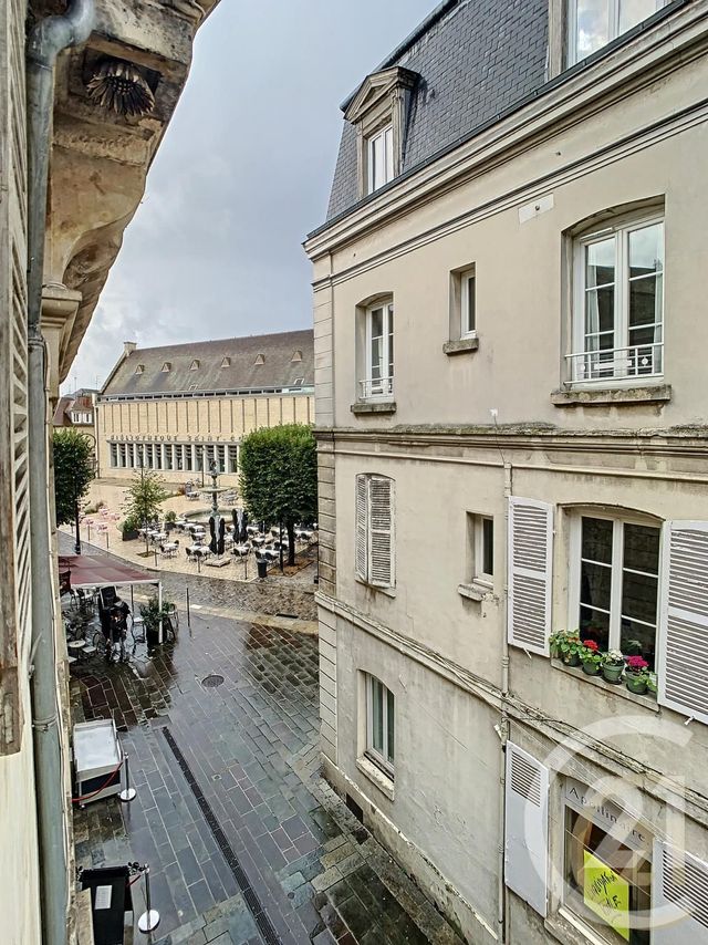 Appartement Studio à louer COMPIEGNE