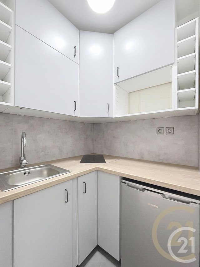 Appartement F1 &agrave; louer - 1 pi&egrave;ce - 28,74 m2 - Margny Les Compiegne - 60 - PICARDIE