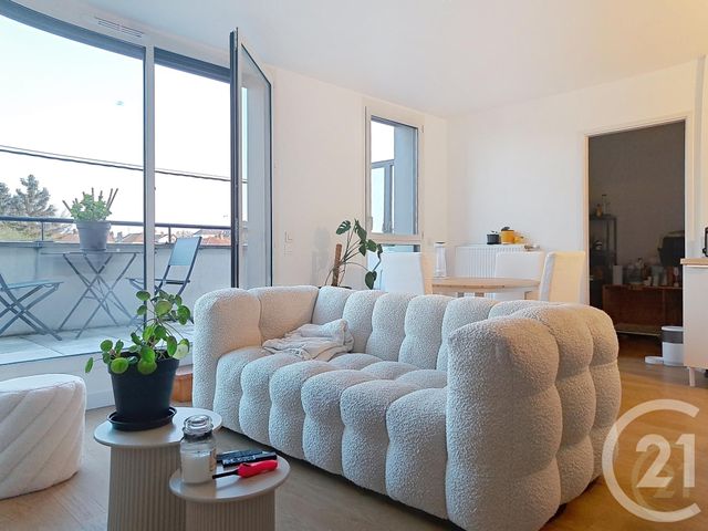 Appartement F3 &agrave; louer - 3 pi&egrave;ces - 63,49 m2 - Compiegne - 60 - PICARDIE