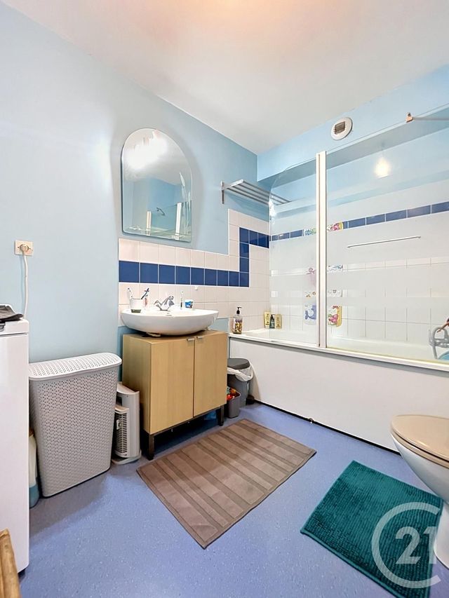 Appartement F3 &agrave; vendre - 3 pi&egrave;ces - 70,81 m2 - Venette - 60 - PICARDIE