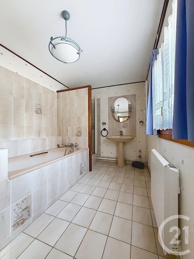 Maison &agrave; vendre - 2 pi&egrave;ces - 75,60 m2 - Compiegne - 60 - PICARDIE