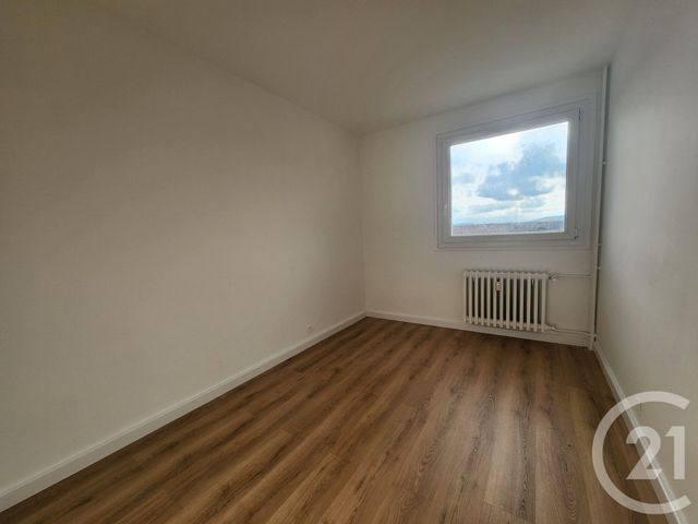 Appartement F4 &agrave; vendre - 4 pi&egrave;ces - 70 m2 - Compiegne - 60 - PICARDIE