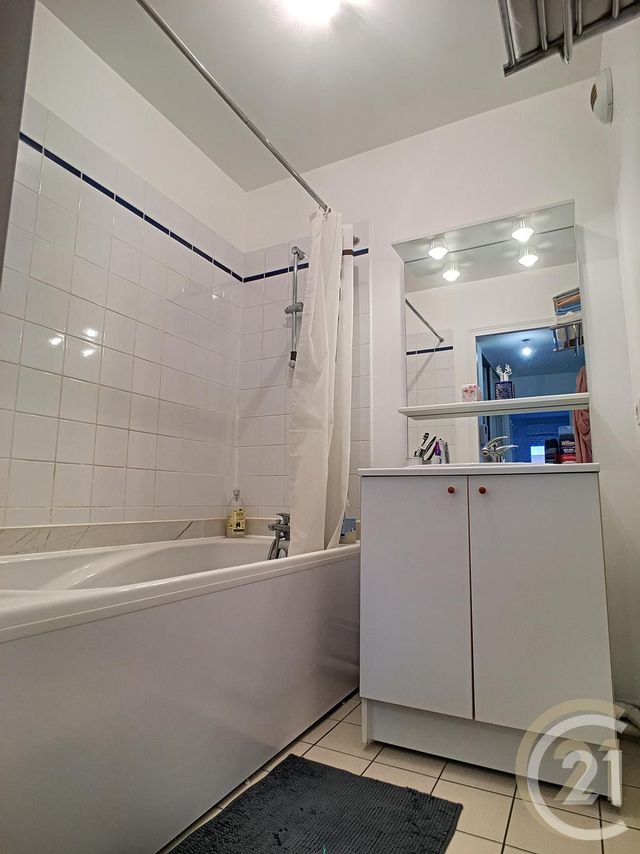 Appartement F2 &agrave; louer - 2 pi&egrave;ces - 50,54 m2 - Margny Les Compiegne - 60 - PICARDIE