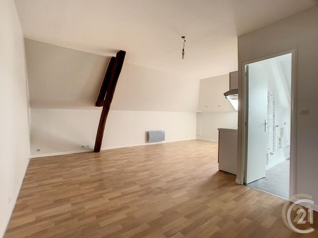 Appartement F2 &agrave; louer - 2 pi&egrave;ces - 38,57 m2 - Longueil Ste Marie - 60 - PICARDIE