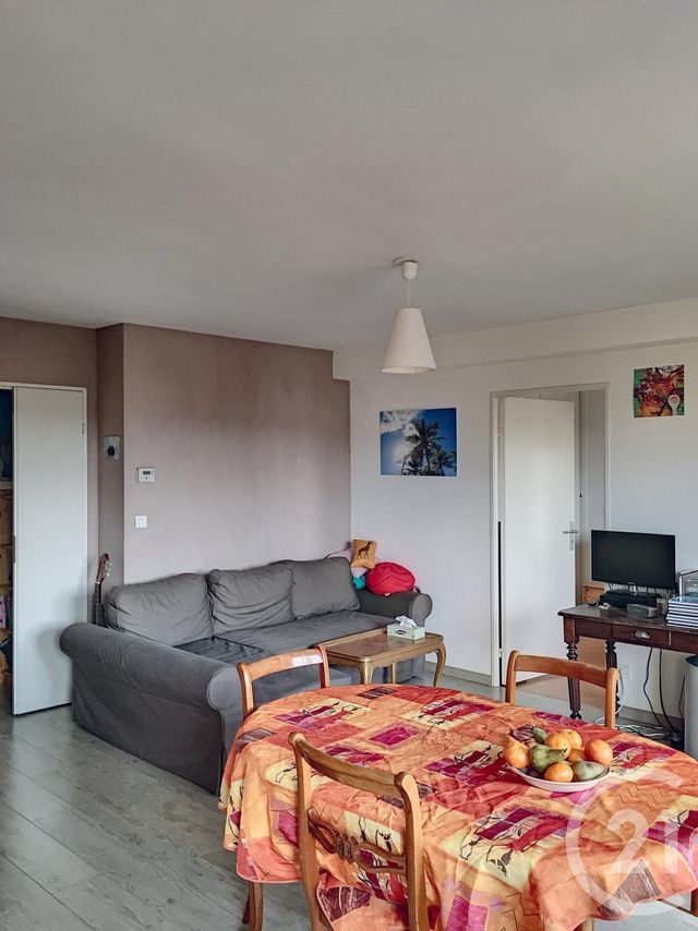 Appartement F2 &agrave; louer - 2 pi&egrave;ces - 53,54 m2 - Compiegne - 60 - PICARDIE