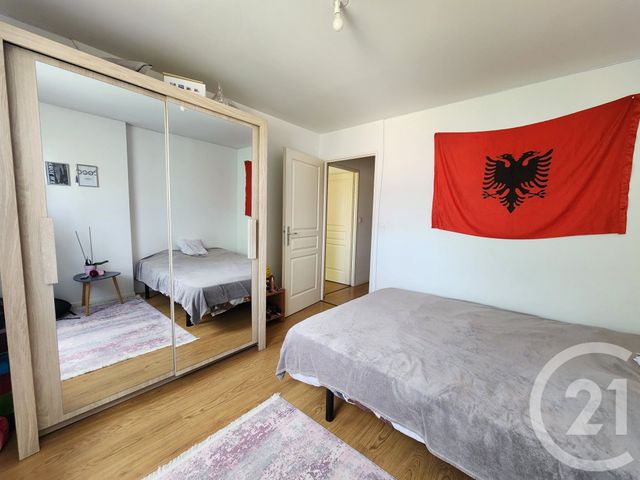 Appartement F3 &agrave; vendre - 3 pi&egrave;ces - 68,05 m2 - Compiegne - 60 - PICARDIE