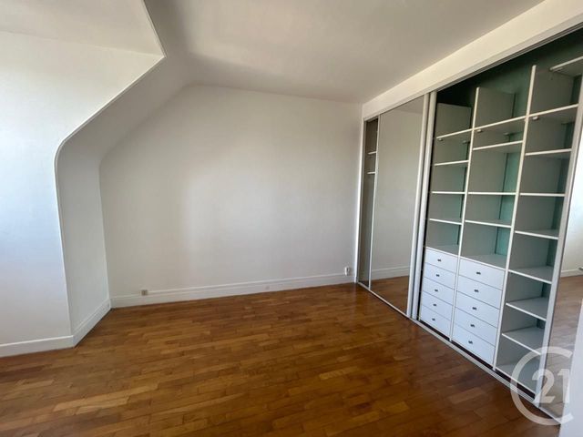 Appartement F2 &agrave; louer - 2 pi&egrave;ces - 44,61 m2 - Compiegne - 60 - PICARDIE