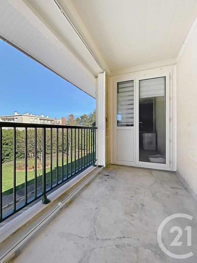 Appartement F2 &agrave; louer - 2 pi&egrave;ces - 48 m2 - Compiegne - 60 - PICARDIE