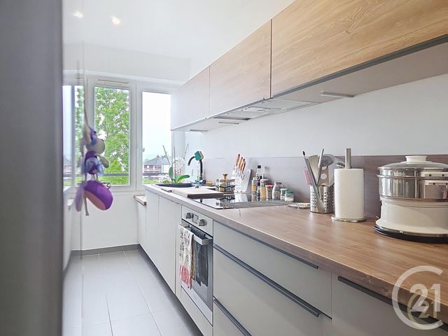 Appartement F3 &agrave; louer - 3 pi&egrave;ces - 62,76 m2 - Compiegne - 60 - PICARDIE