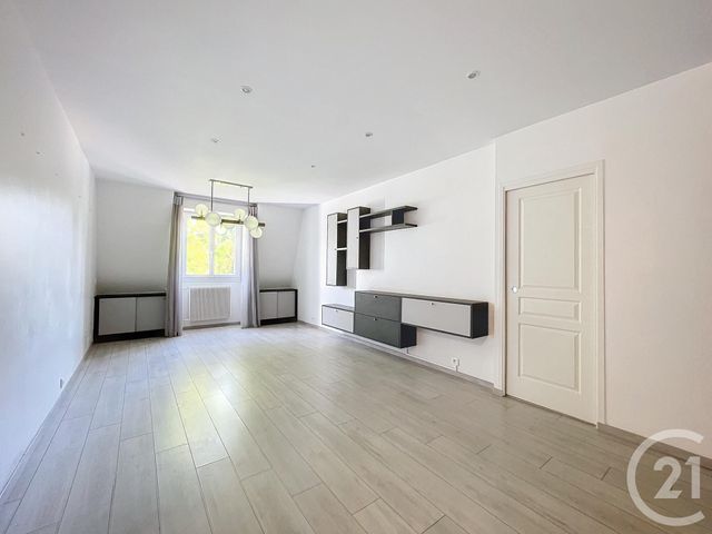 Appartement F3 &agrave; vendre - 3 pi&egrave;ces - 72,15 m2 - Compiegne - 60 - PICARDIE